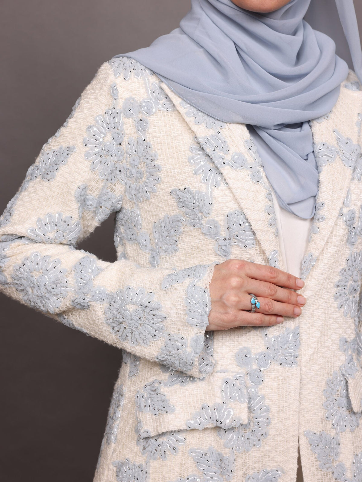 Sultana 323 A Royal Presence, Draped in Elegance image 2