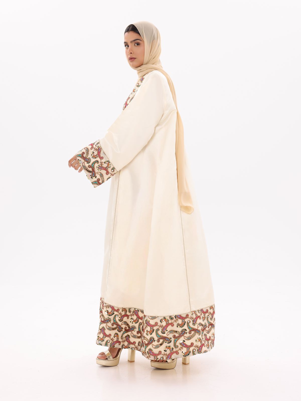 KASHMAA KAFTAN image 1