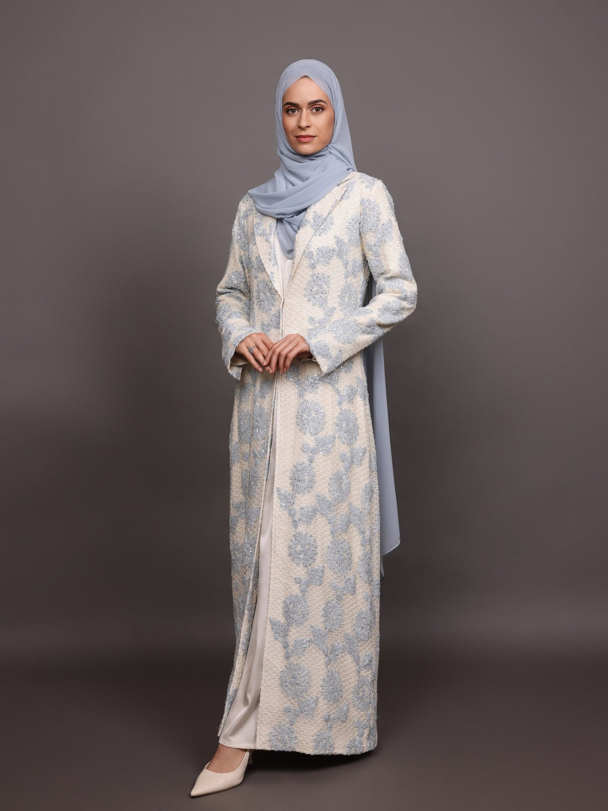 Sultana 323 A Royal Presence, Draped in Elegance image 0